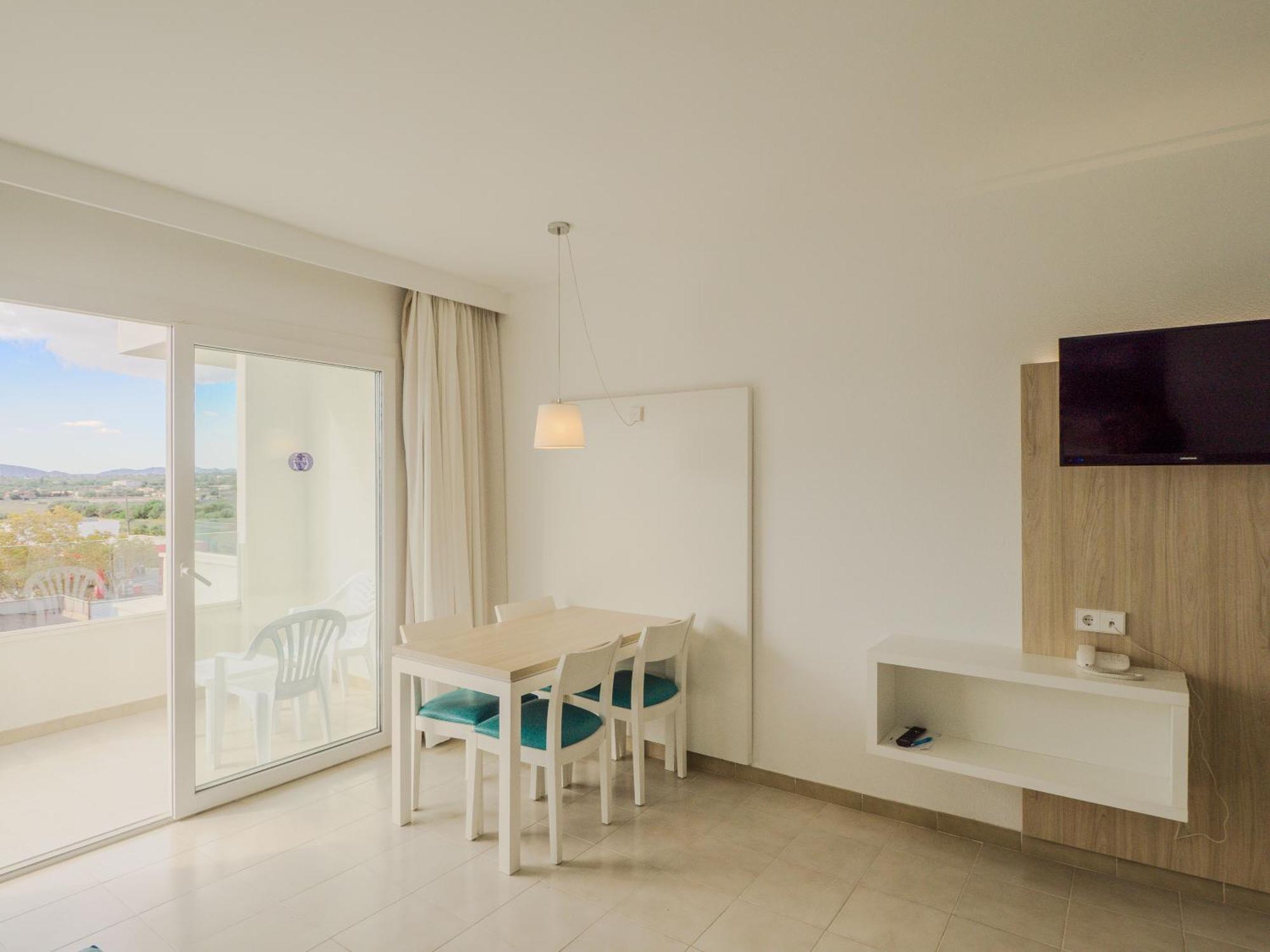 Apartamentos La Santa Maria Cala Millor  Extérieur photo