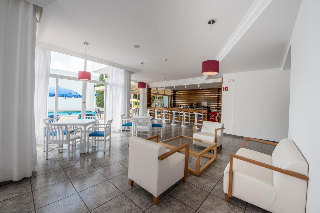 Apartamentos La Santa Maria Cala Millor  Extérieur photo