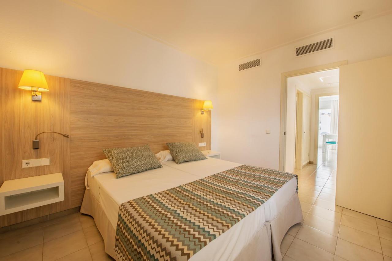 Apartamentos La Santa Maria Cala Millor  Extérieur photo